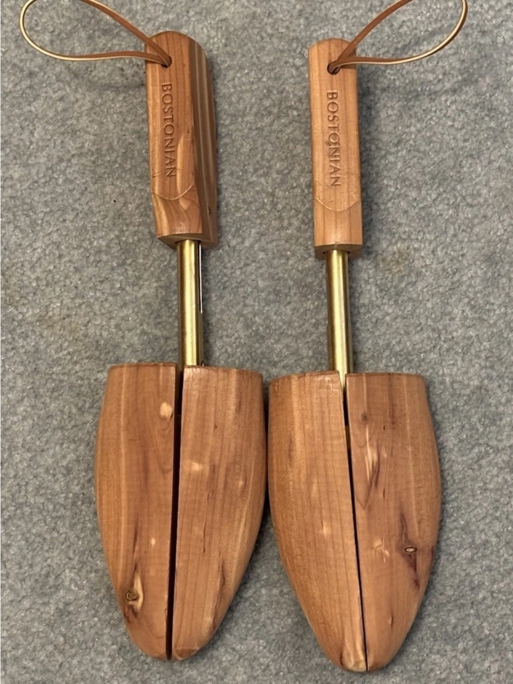 Bostonian wooden shoe trees size M